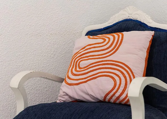 Stately Casa Atalaya Center Apartment Cordoba